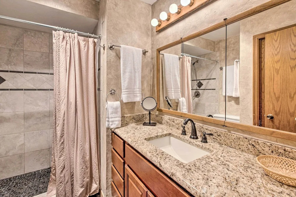 Hot Tub, Game Room: Spacious Angel Fire Retreat!
