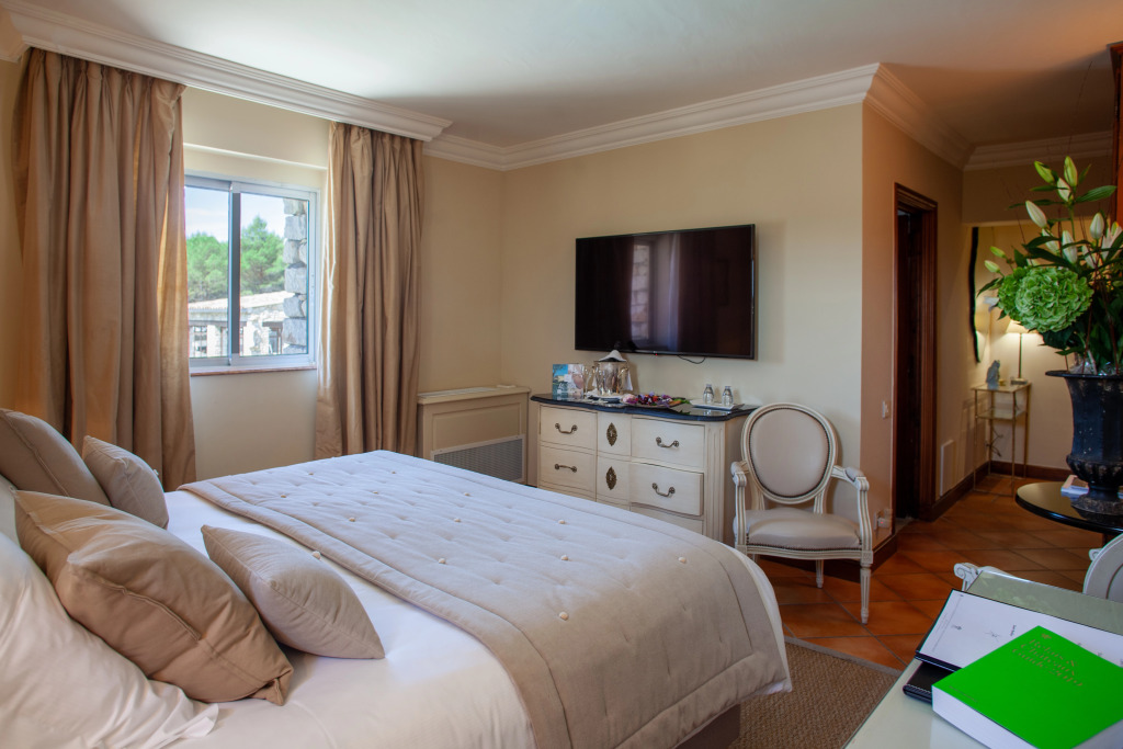 Le Phébus & Spa   Relais & Châteaux