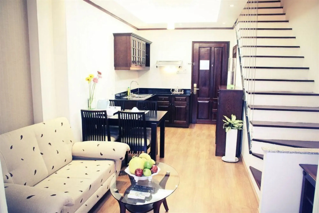 Golden Ant Hotel