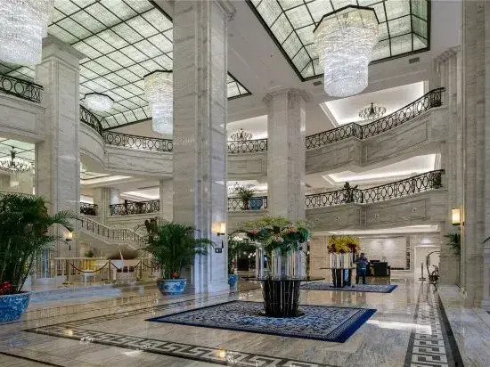 Victoria Hotel
