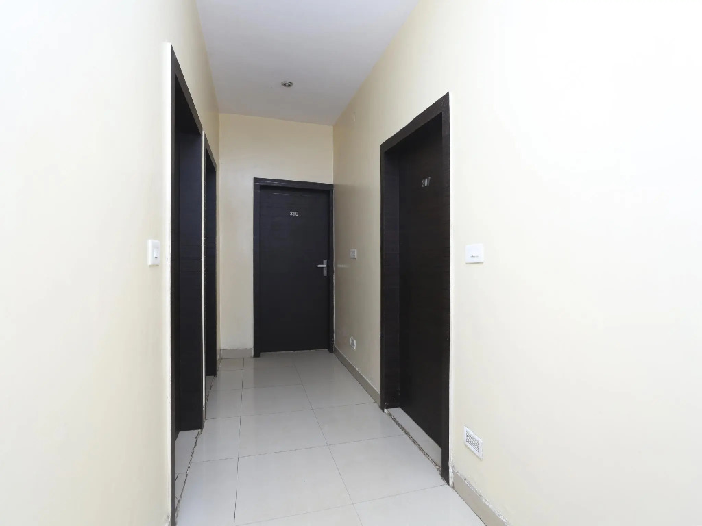 OYO 8869 Hotel-a-firoza