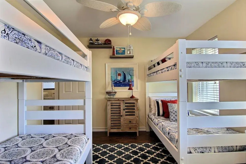 Ray of Sunshine 820 by RedAwning