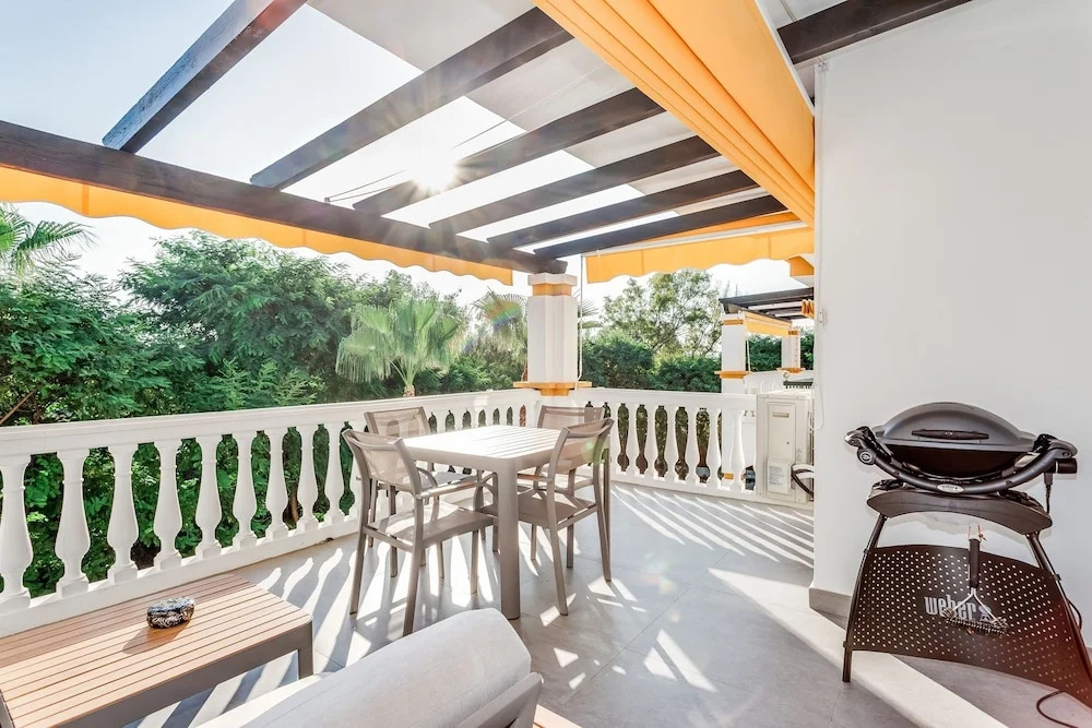 by RIVA - Elegant, Contemporary 2 Bedroom Apartment in Dama de Noche Puerto Banus