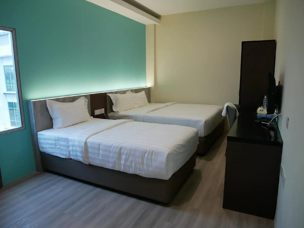 Pantai Regal City Hotel