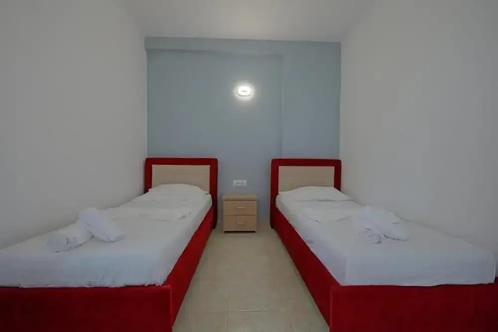 Vila Xhovani