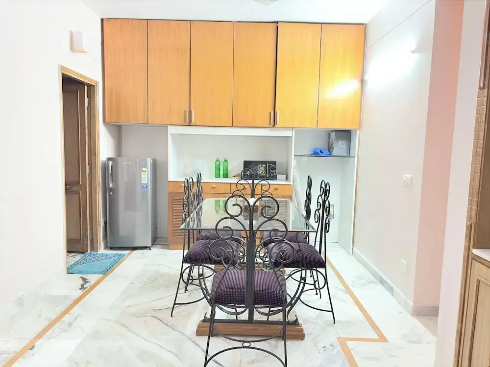 Luxury 2 Bedroom's Apartment