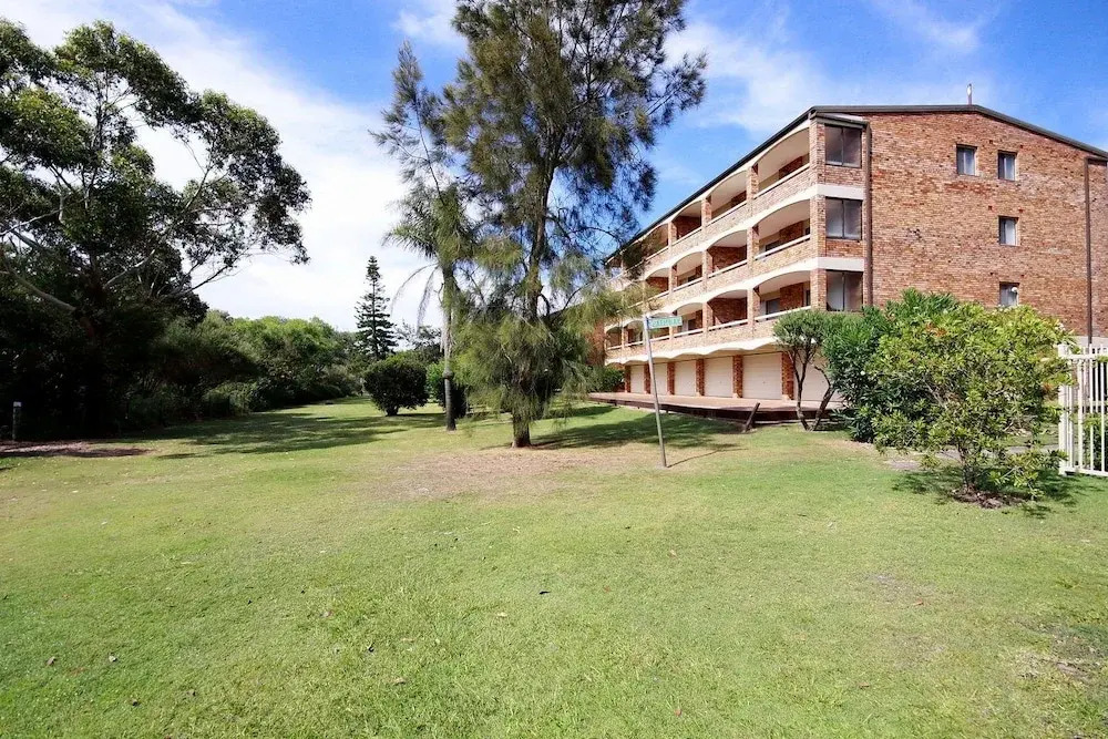 Radburn, Unit 2, 17 Ondine Close