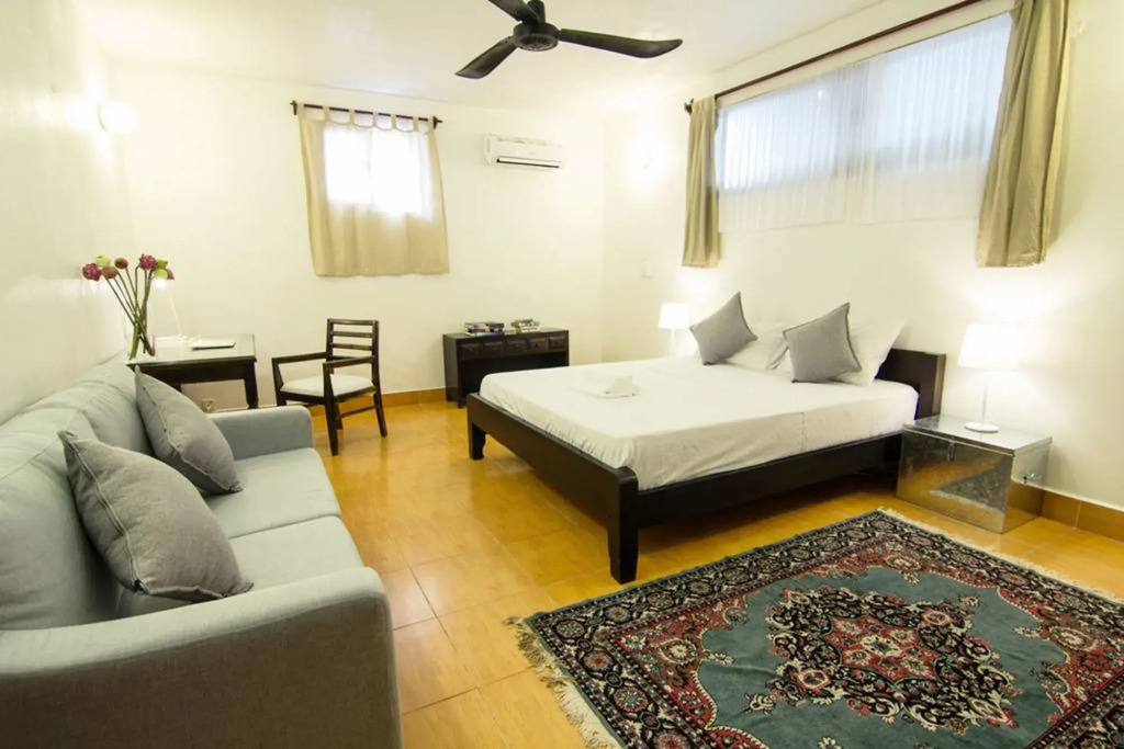 You Khin House