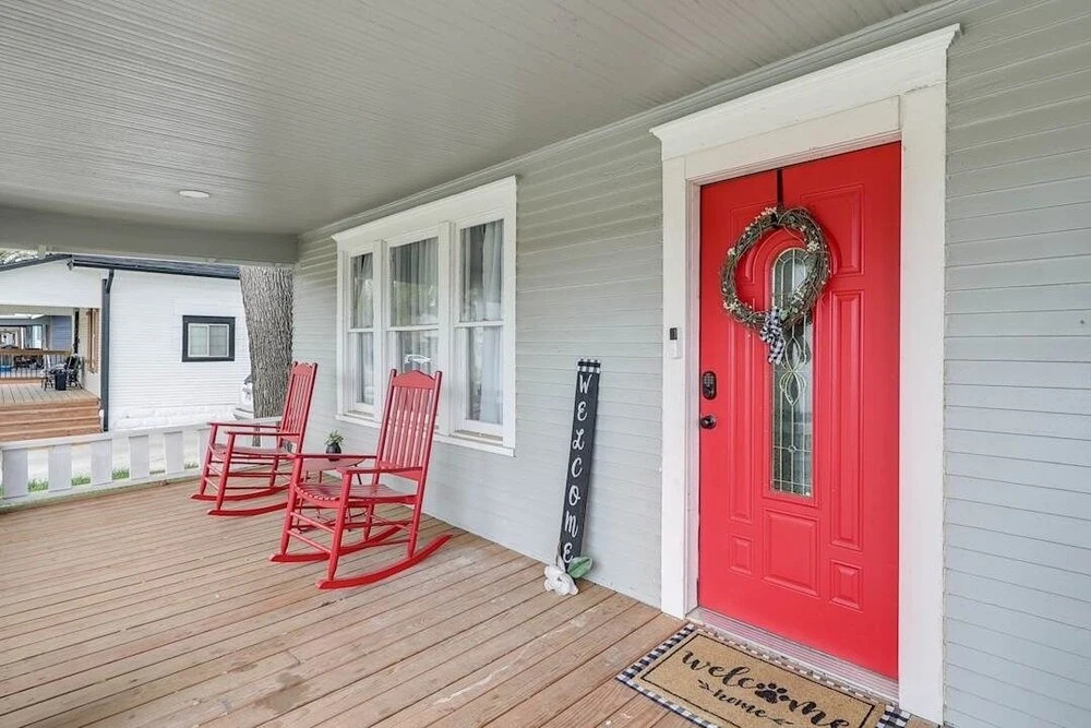 Spacious Pet-friendly Wichita Family Retreat 4 Bedroom Home
