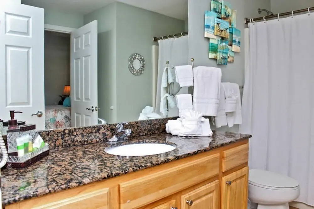 Crystal Tower 806 by Youngs Suncoast