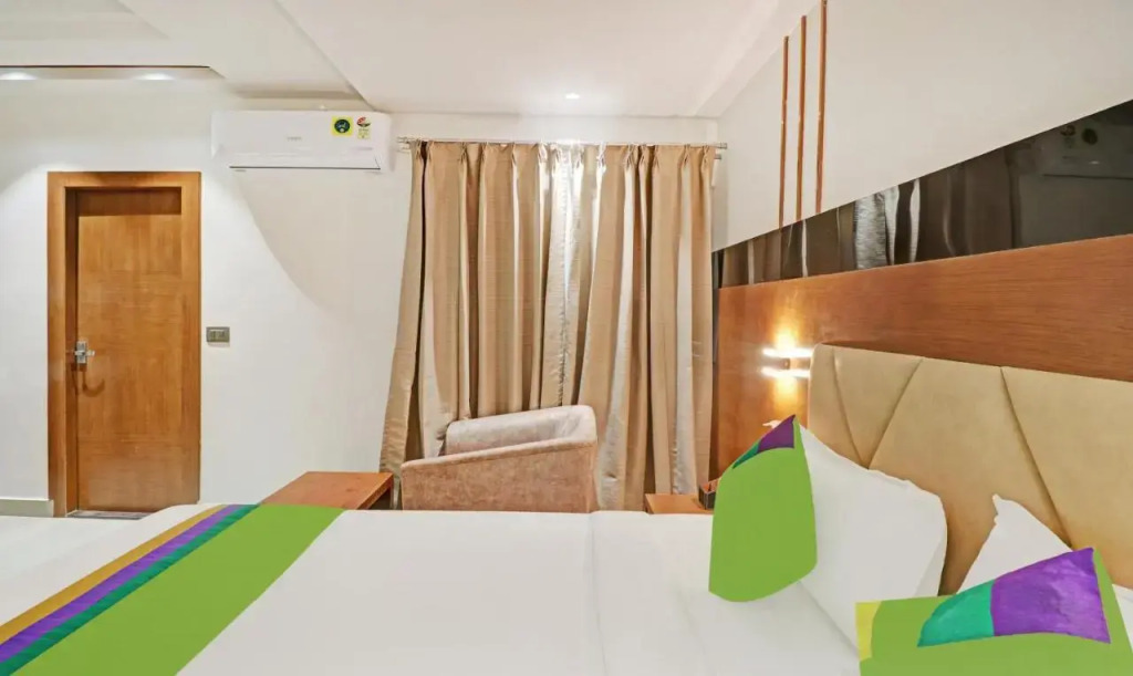 Treebo Emora Grand - Near Bangalore Airport