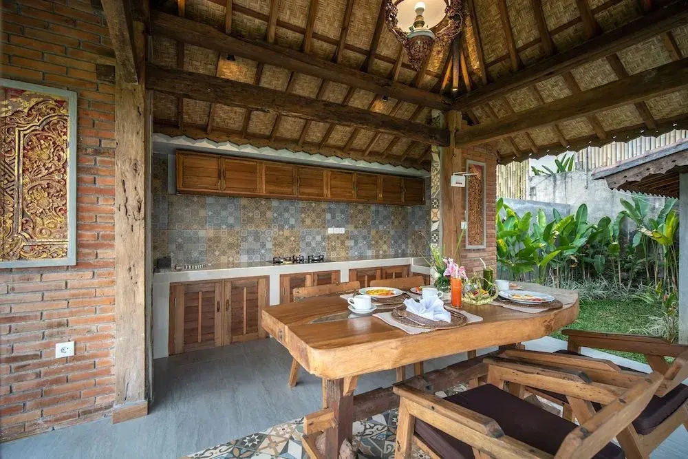 Nanang Antique Ubud Villa