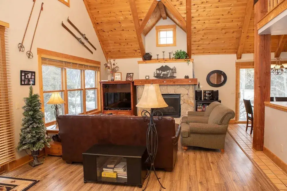 13 In The Pines 3 Bedroom Townhouse by RedAwning