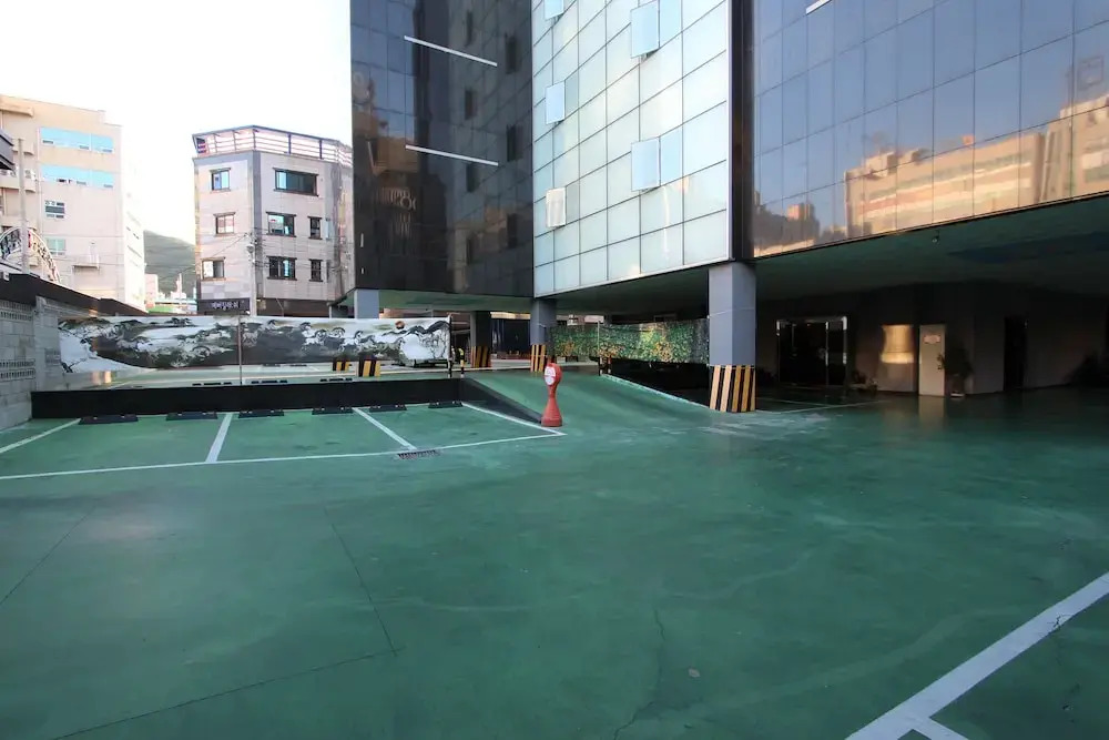 Hotel Lee