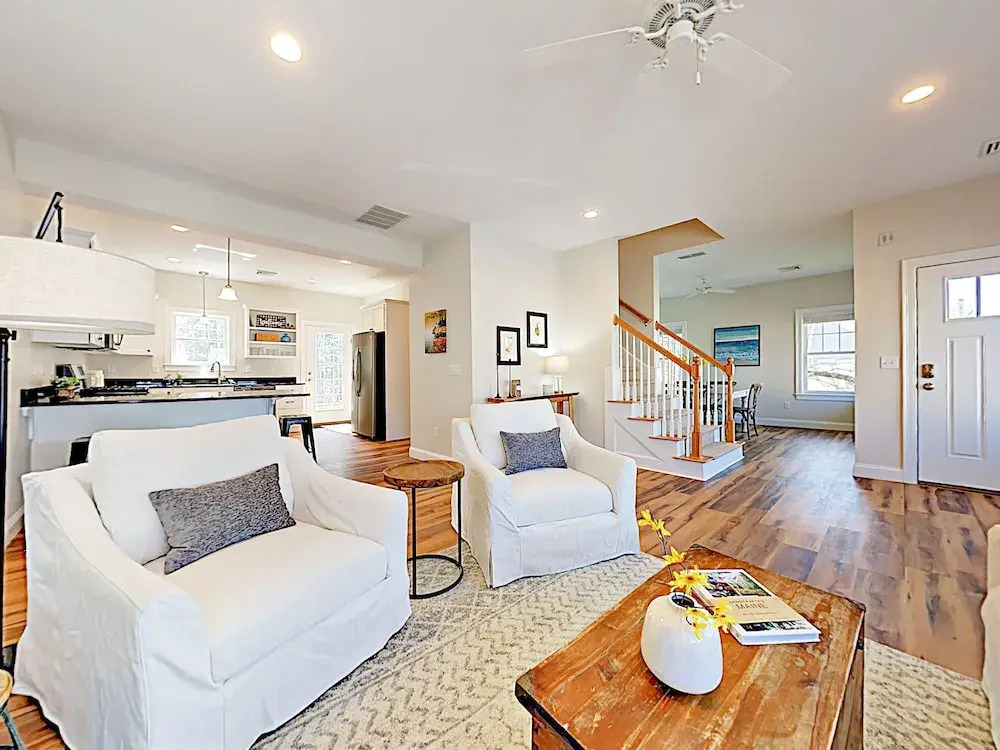 24 Arundel - 2 Br Home