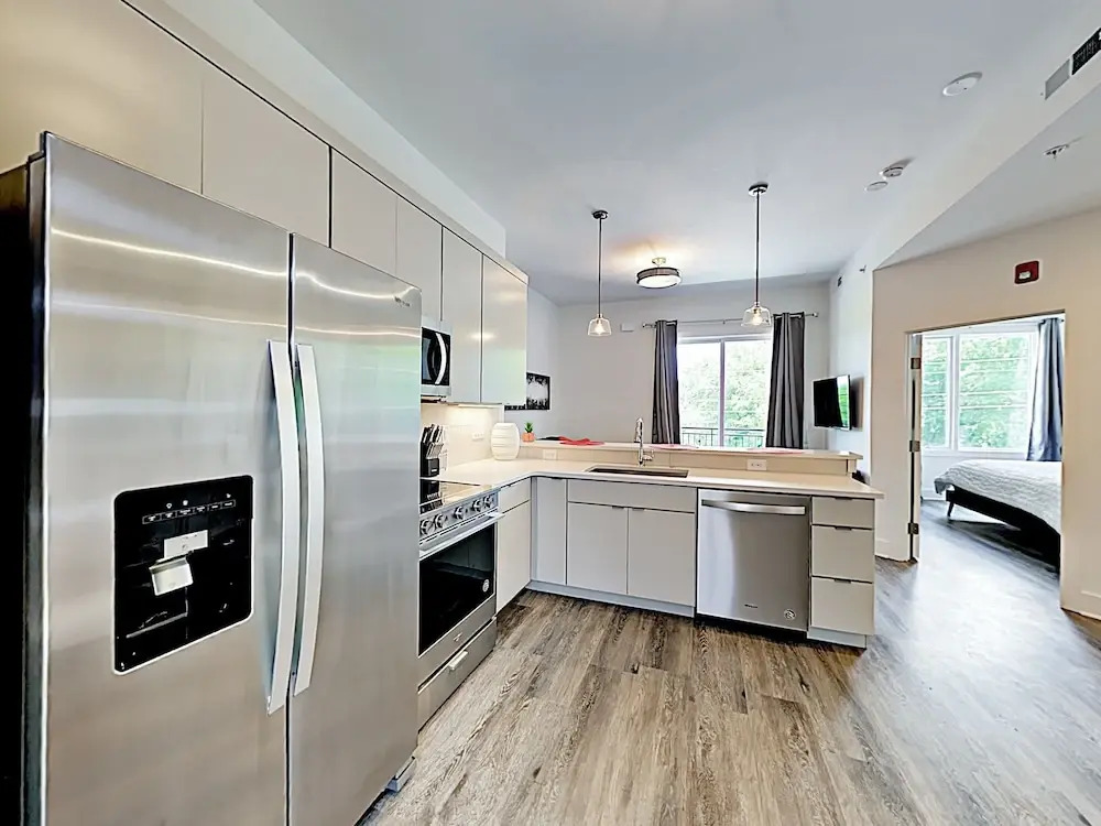 2519 Nashville (1655-163747) - 2 Br Apts