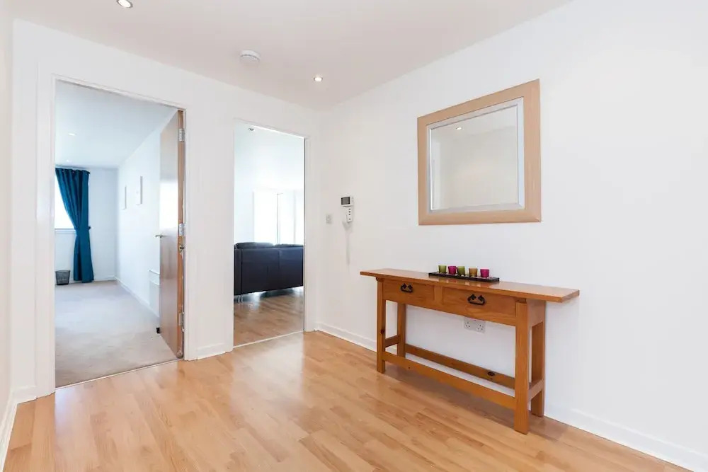 Stylish Garden View Apartment