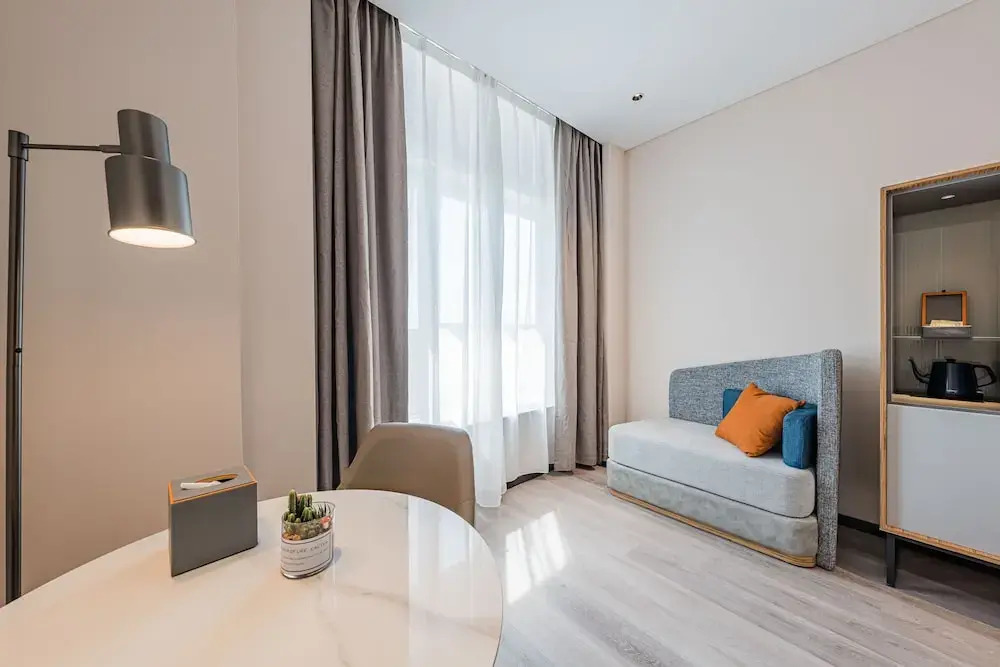 UrCove by HYATT Hangzhou Riverside CBD