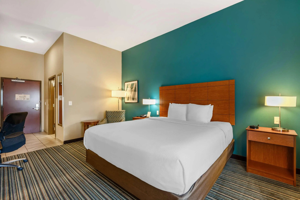 Best Western Plus Tuscumbia/Muscle Shoals Hotel & Suites