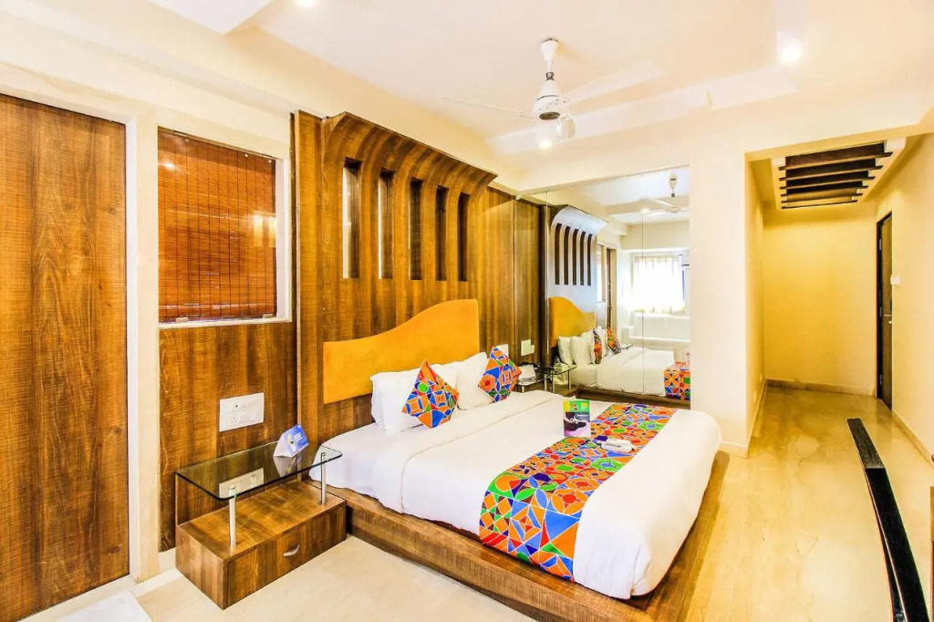 Fabhotel Sahar Garden