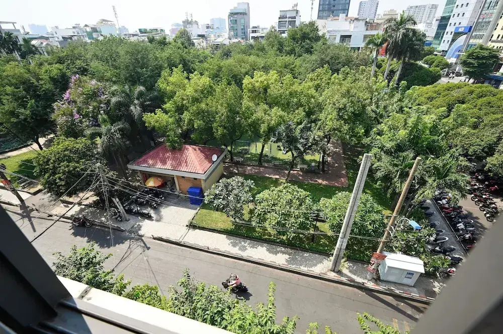 LalaHouse Summer Park