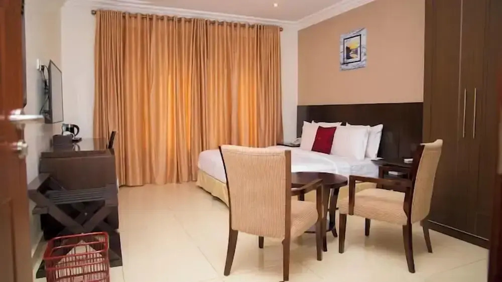 Noktel Apartments