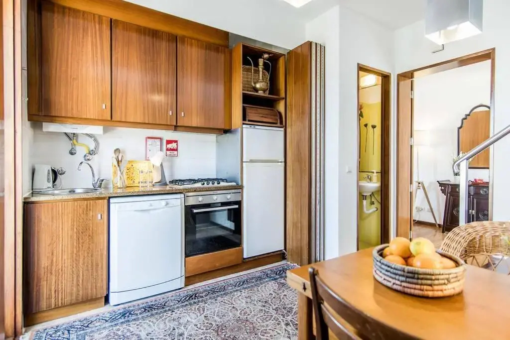 Beachside Villa 5 Bdr 6 Baths Sleeps 9plus ppl
