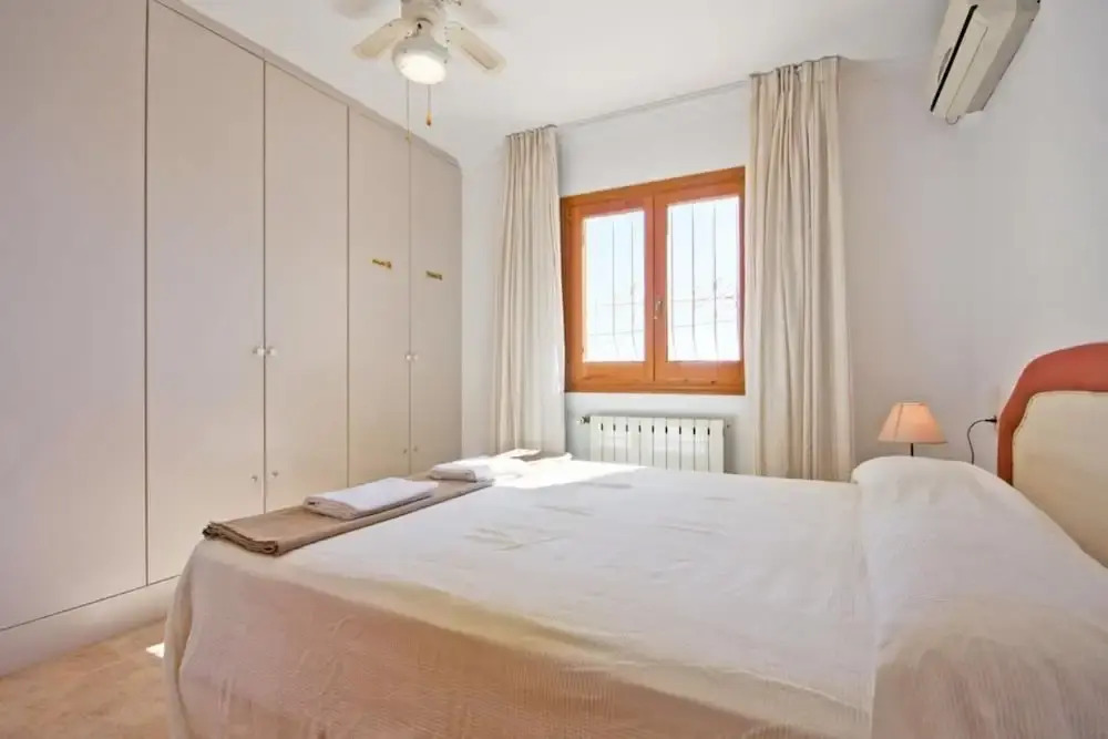 Villa - 2 Bedrooms with Pool and WiFi - 106433