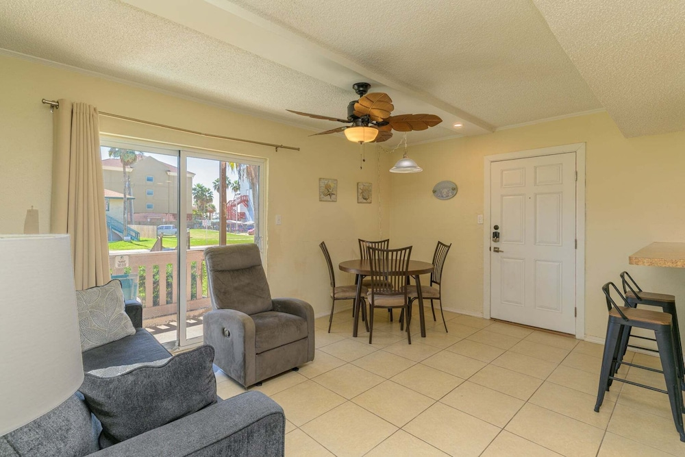 Tiki 158 - Standard 1BR Beach Area Condo