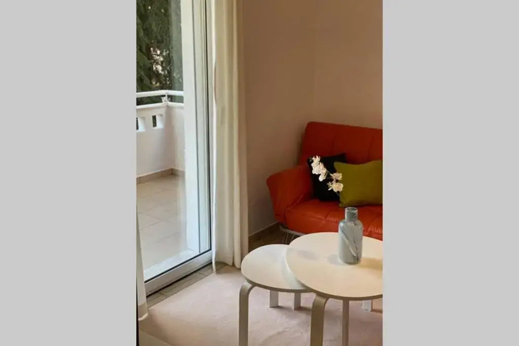 Sunny Apartment with view - 2Room Full Equipped