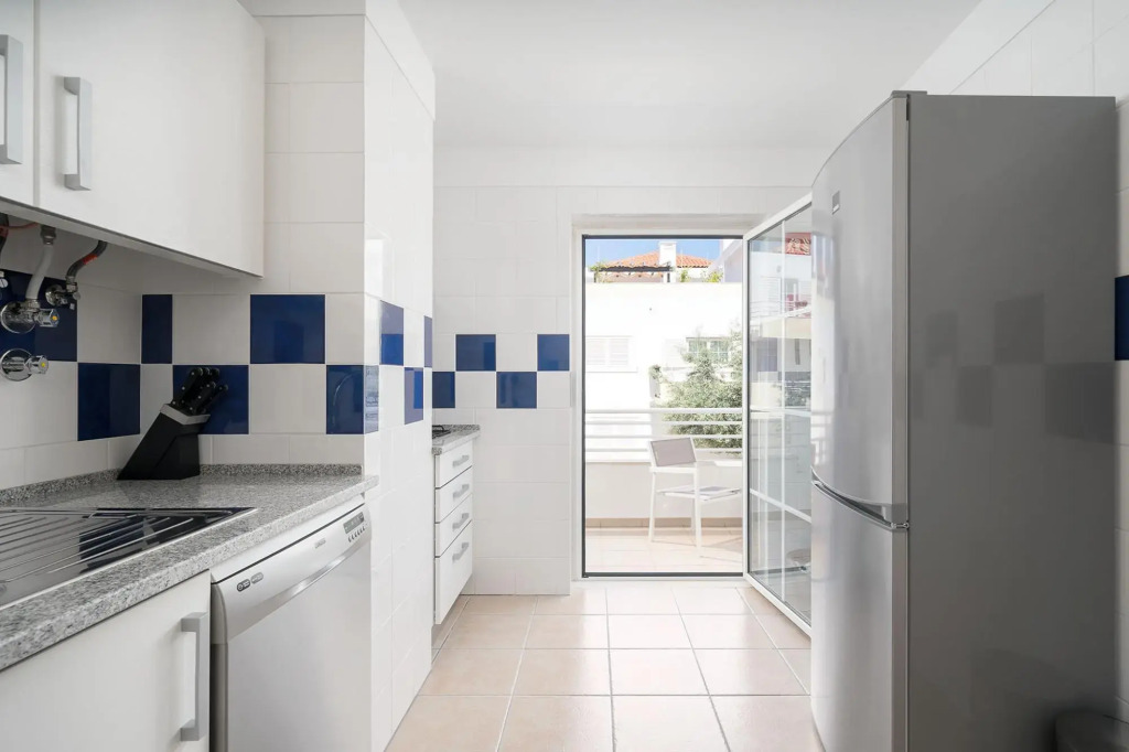 Sunlit Cabanas de Tavira Apartment by Ideal Homes
