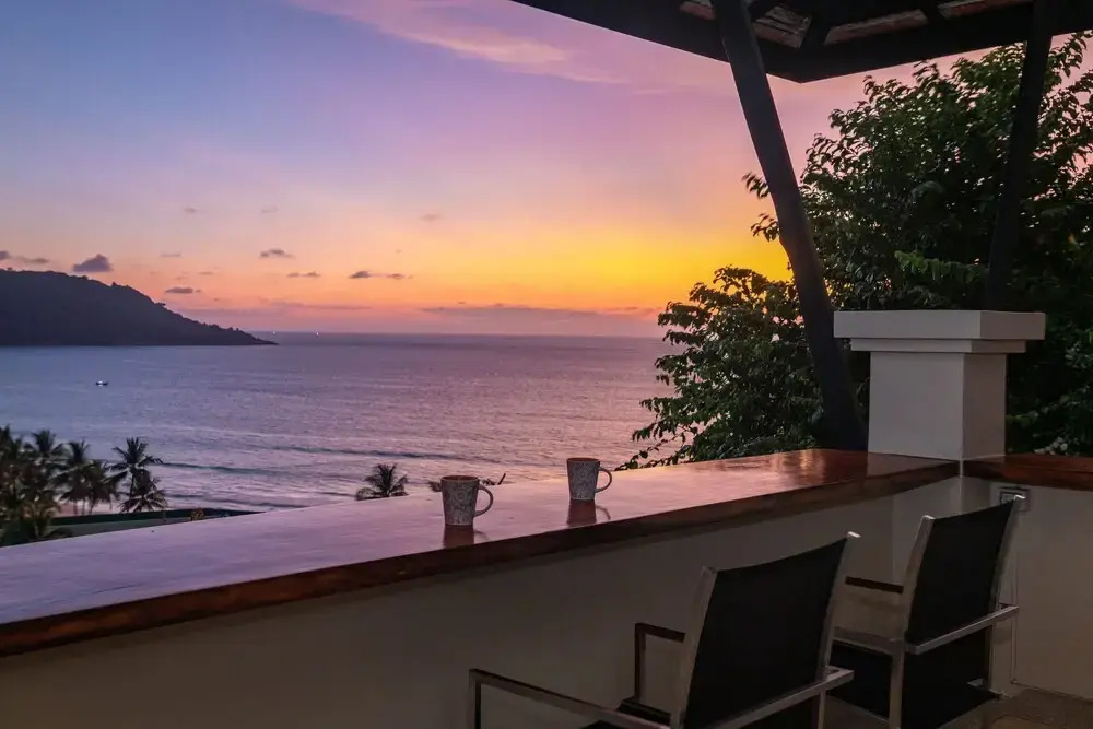 Kata Noi Beach 2br Seaview Condo