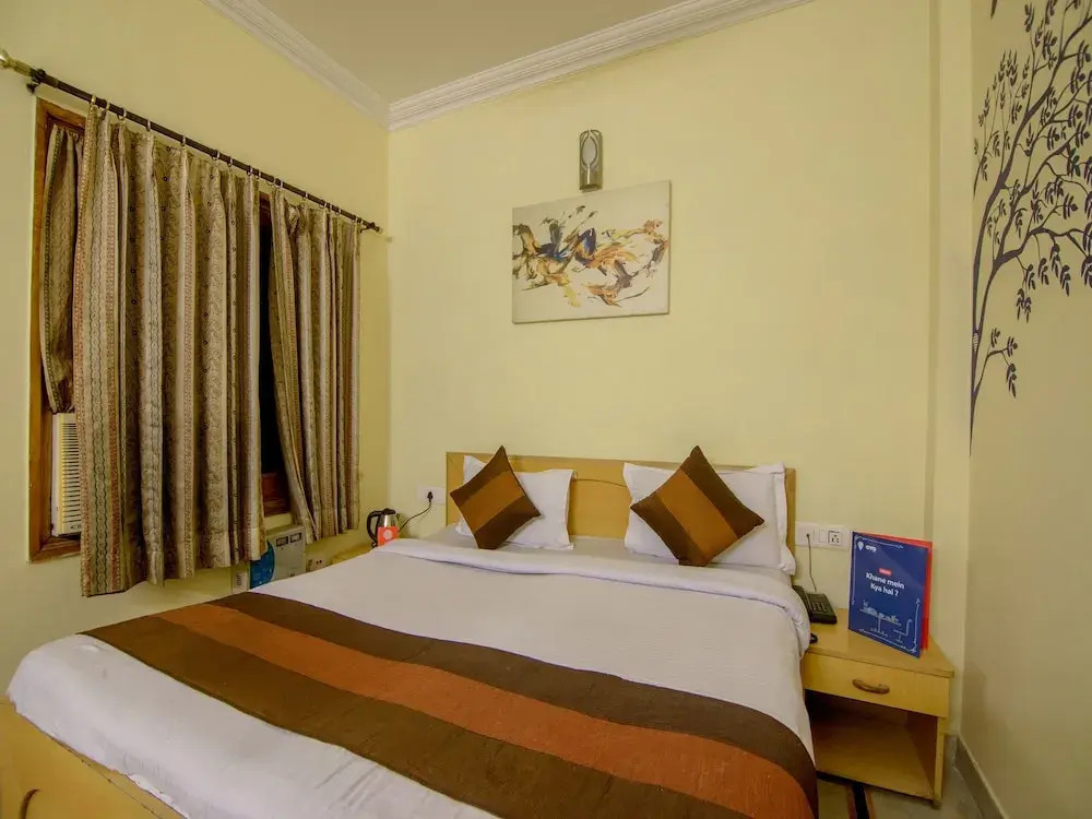 OYO 2729 Hotel HV International