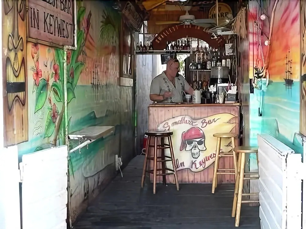 Smallest Bar Inn