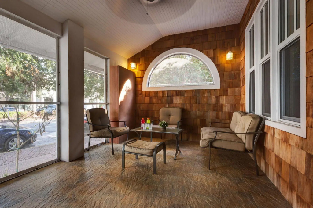Villa Italia by At Mine Hospitality