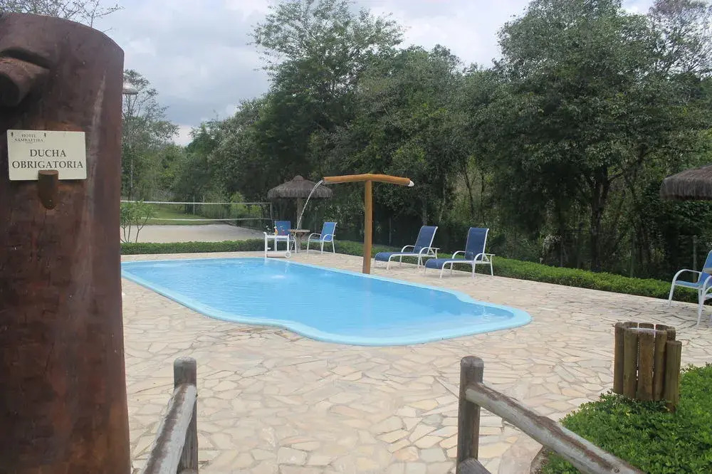 Hotel Renovo