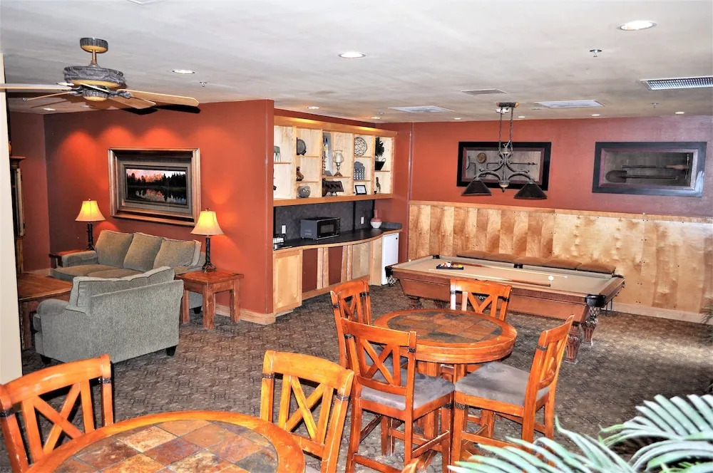 Silvermill 2 Bedroom 2 Bath B