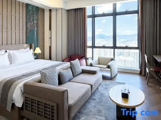 Hainan Zhouyangxing (Sanya Romance Park HT Duty Free)