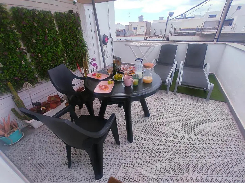 Sweet&Wine Apt with terrace by Flamingo House