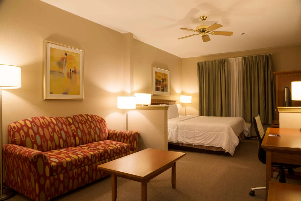 Brawley Inn