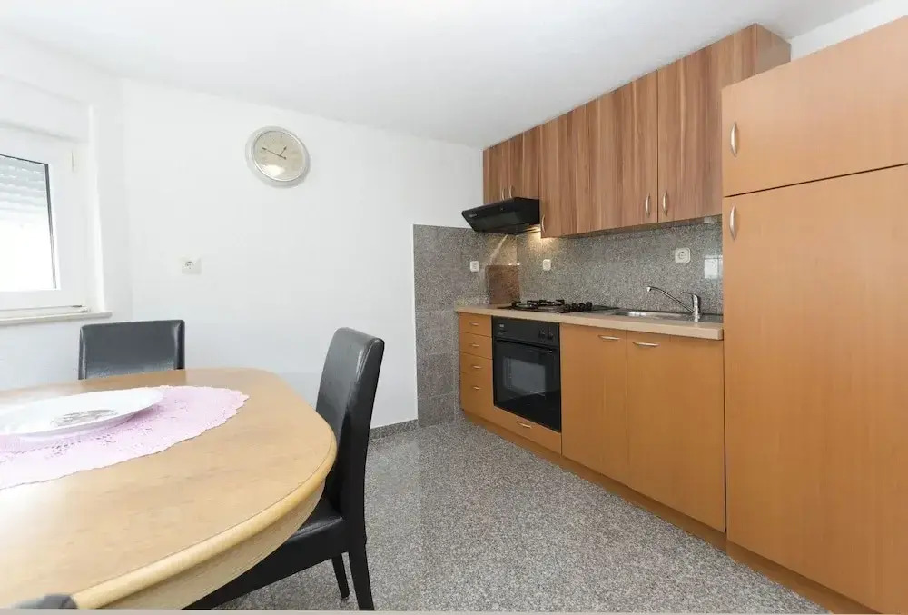 Apartments Crystal