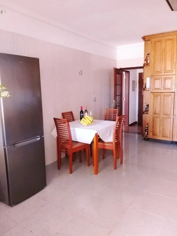 Spacious Villa in Palmela with Private Pool and Garden