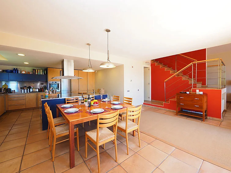 Holiday Home Almadrava
