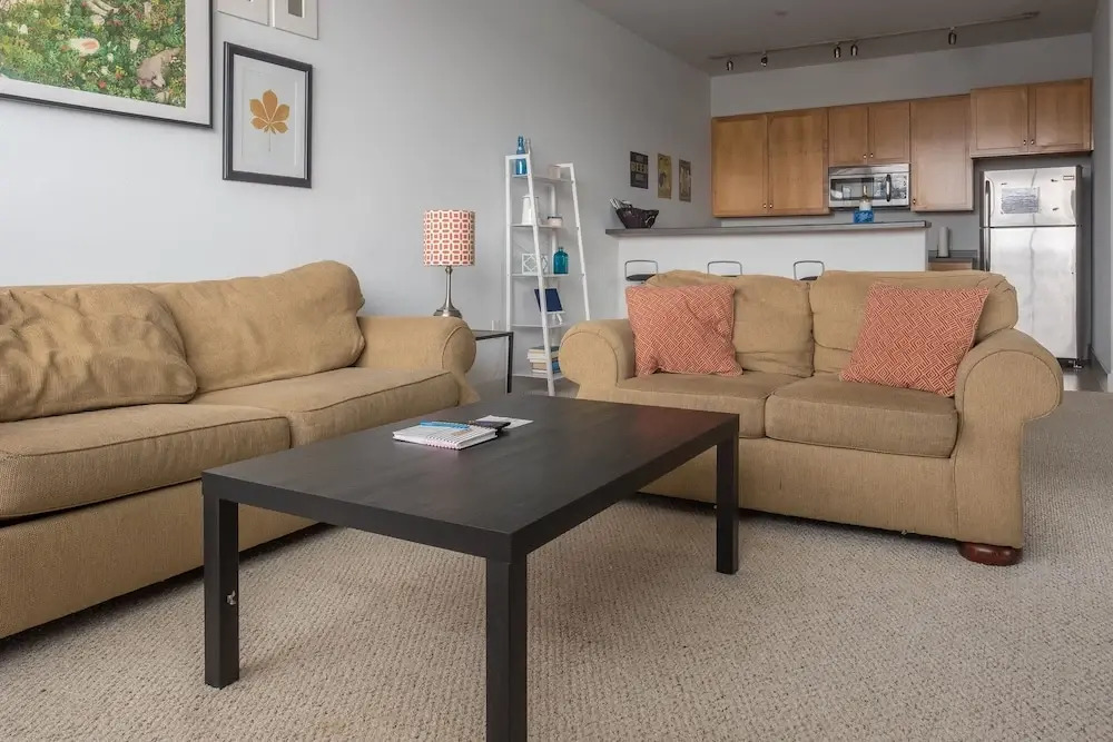 Spacious Townhome Apartments