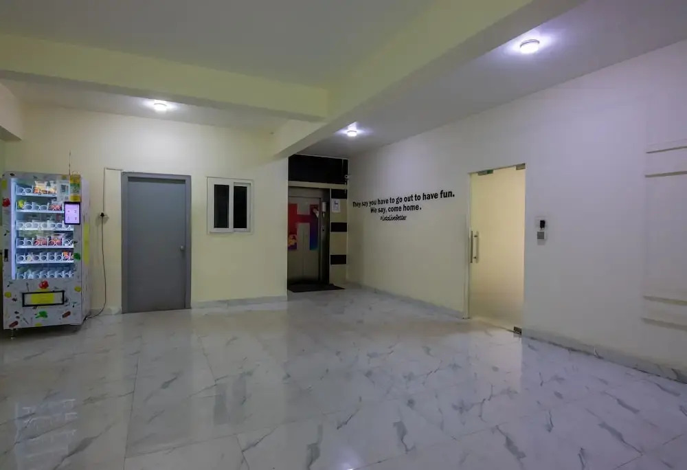 Housr 50 Luxury Rooms Near Cyber Tower