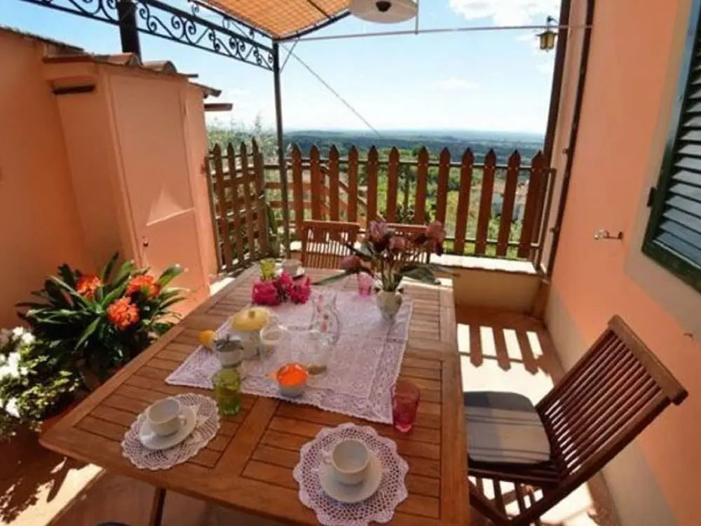 House in Ciciana With Pool and Scenic Views