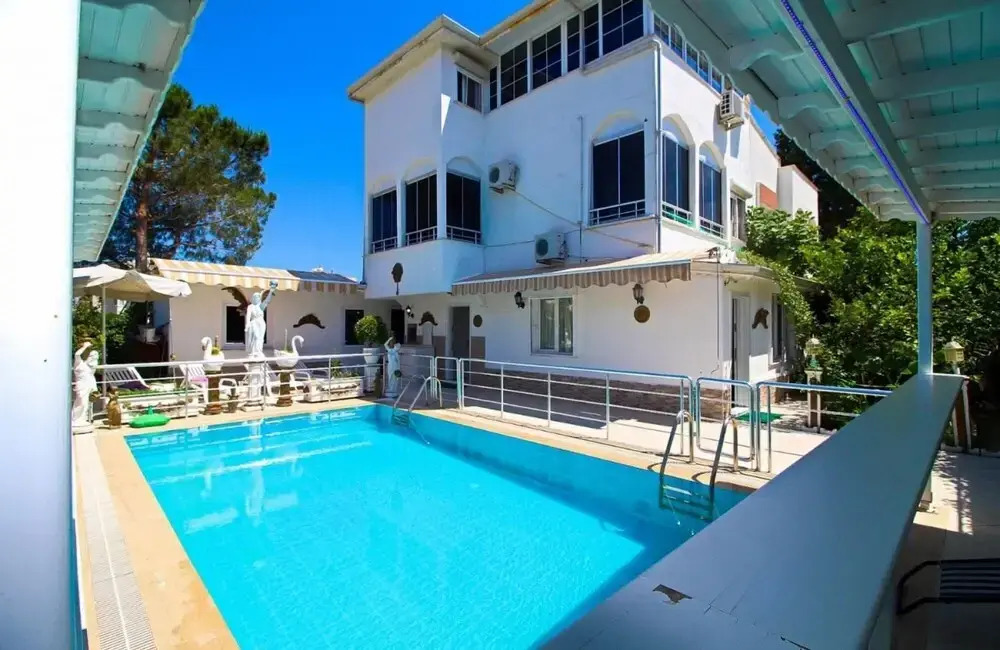 Gorgeous Villa with Private Pool in Antalya