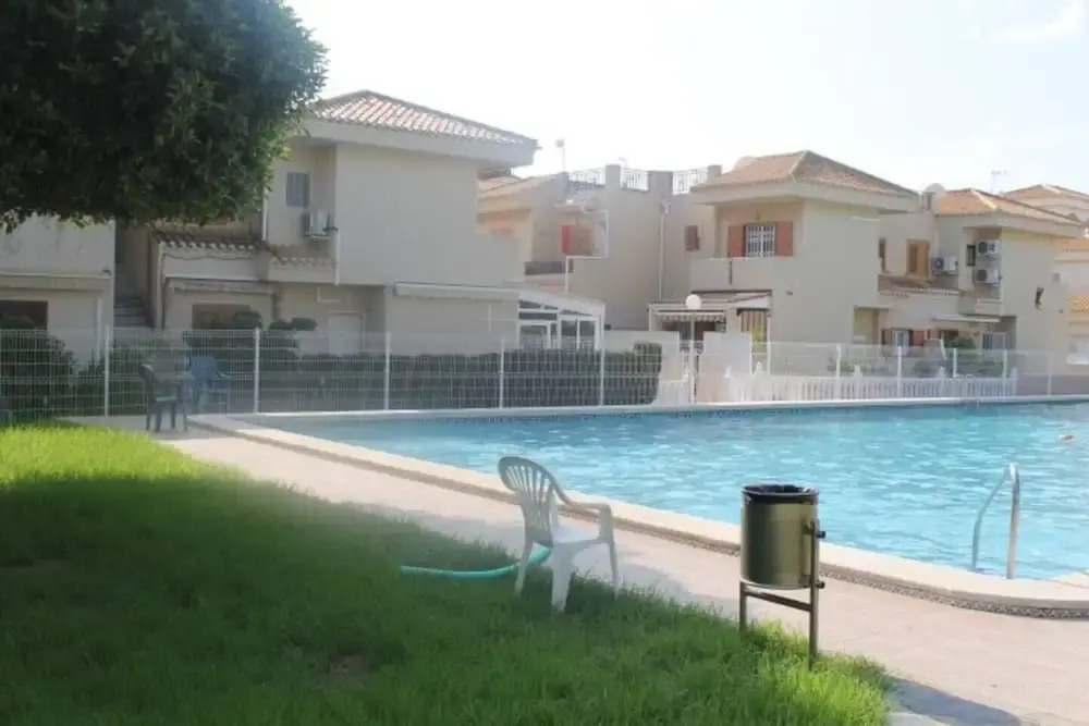 Playa Flamenca Townhouse With Communal Pool PF2