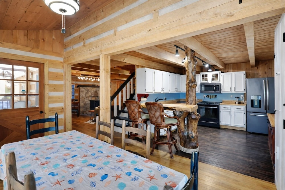 Easy Breezie by Jackson Mountain Rentals