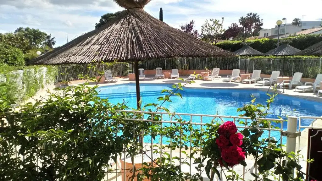 Brit Hotel Confort Hélios Agde